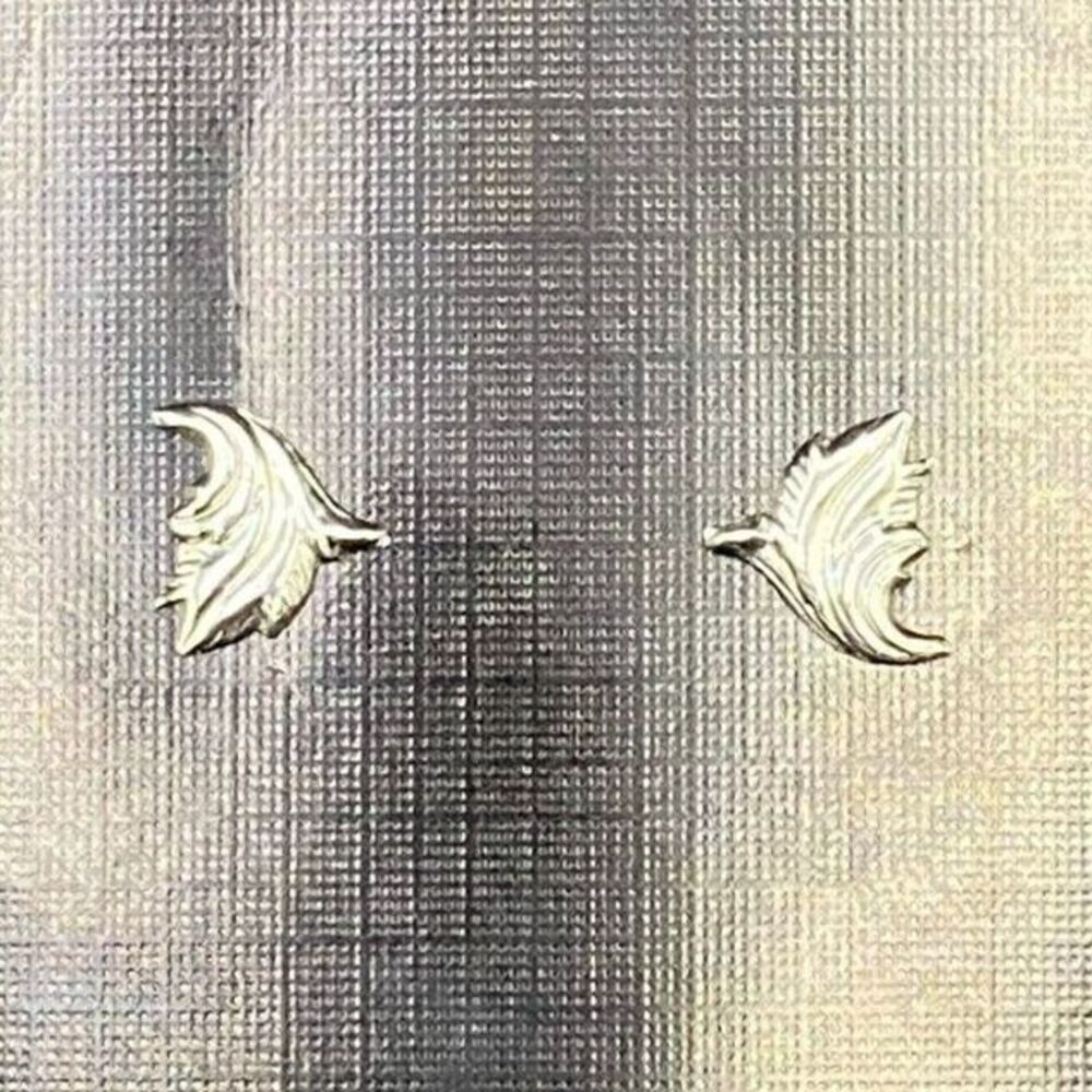 Silver Tone Leaf Motif Earrings Vintage Inspired